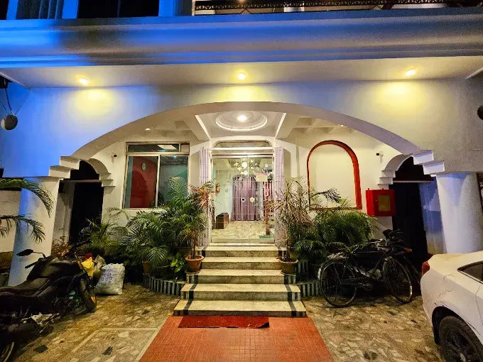 hotel-vishal-siliguri-footer-img-1