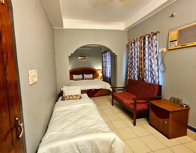 hotel-vishal-siliguri-footer-img-3