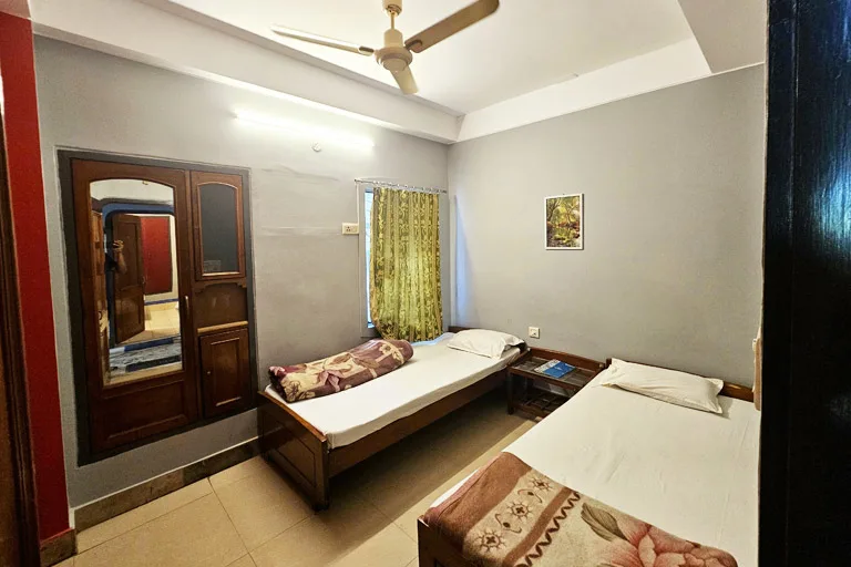 Budget Twin Non AC Room